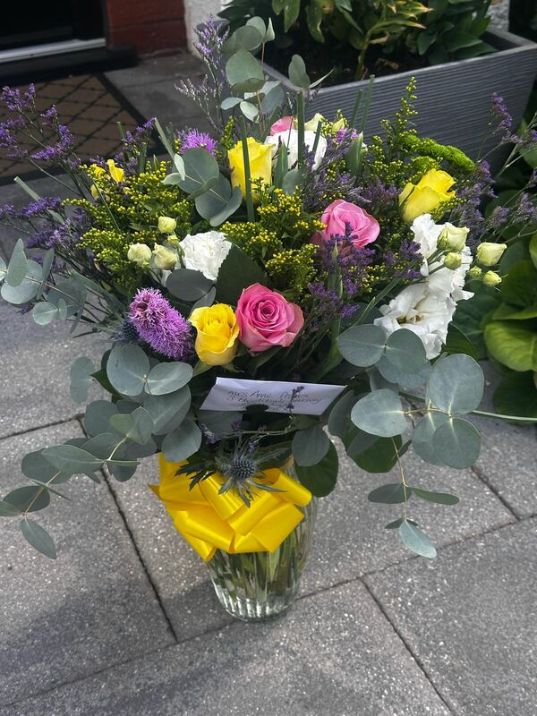 Flowers delivered to customer
