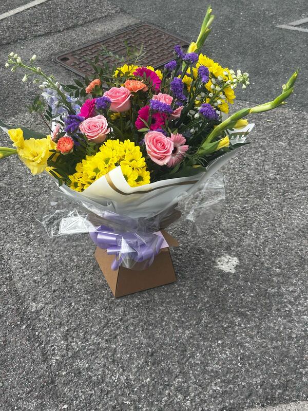 Flowers delivered to customer