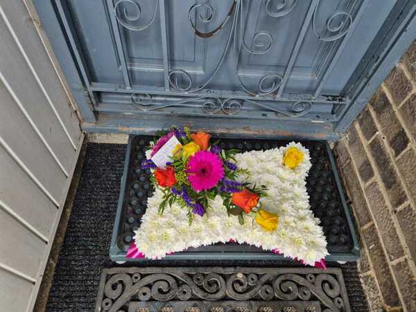 Flowers delivered to customer