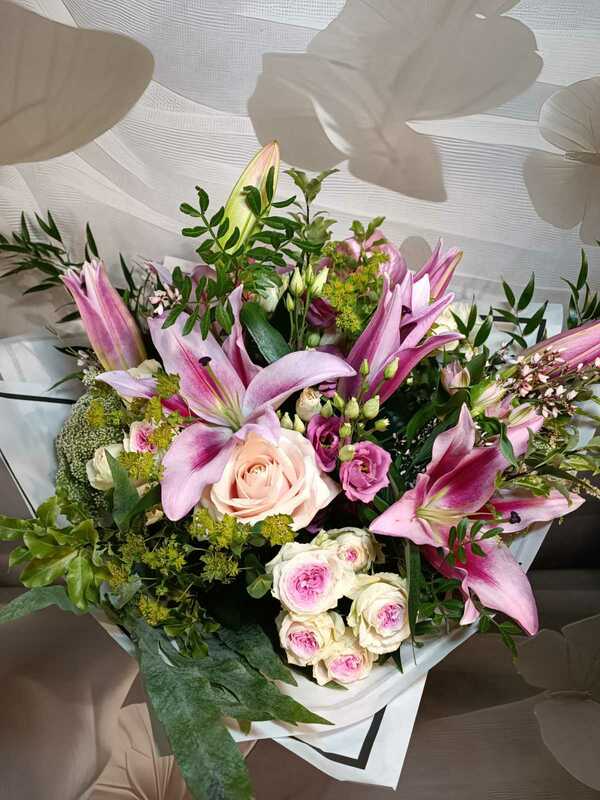 Flowers delivered to customer