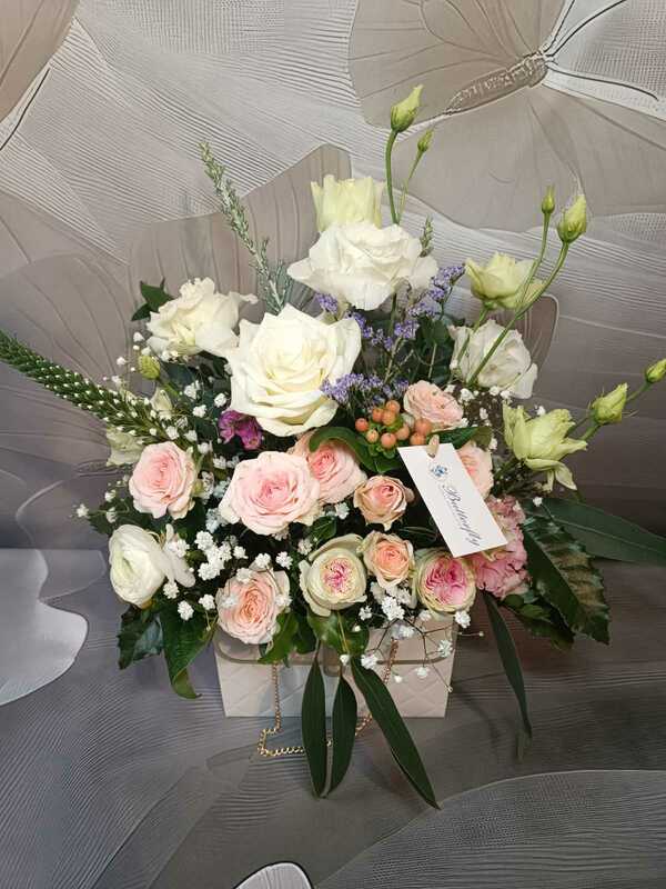 Flowers delivered to customer