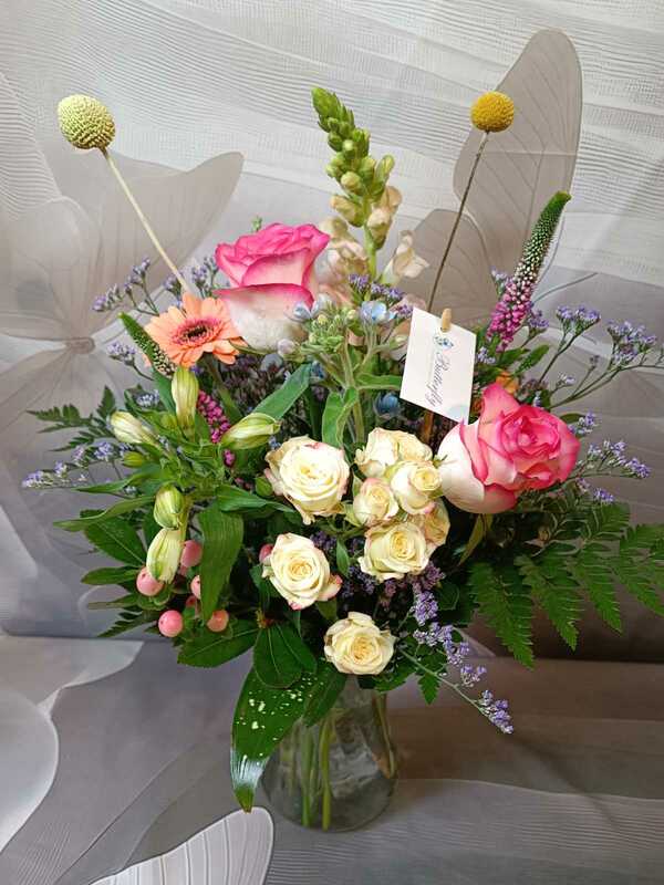Flowers delivered to customer