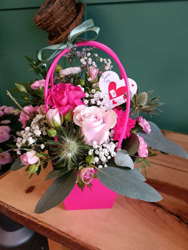 Flowers delivered to customer