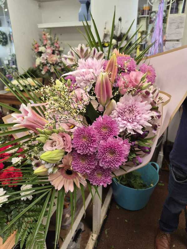 Flowers delivered to customer