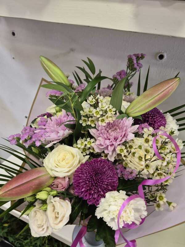 Flowers delivered to customer
