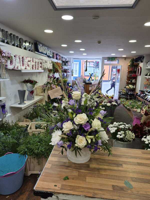 Flowers delivered to customer