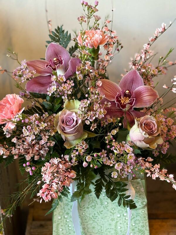 Flowers delivered to customer