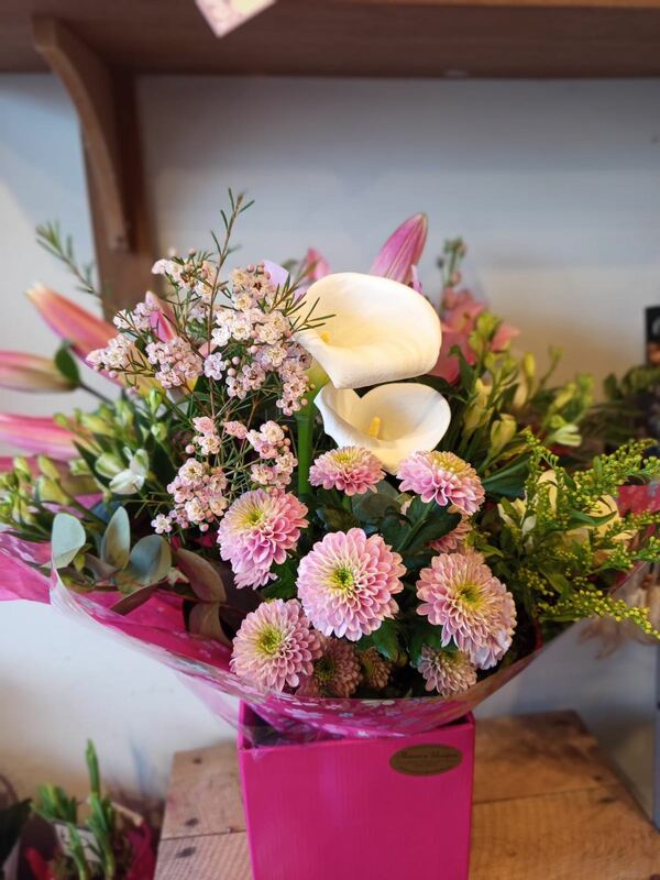 Flowers delivered to customer