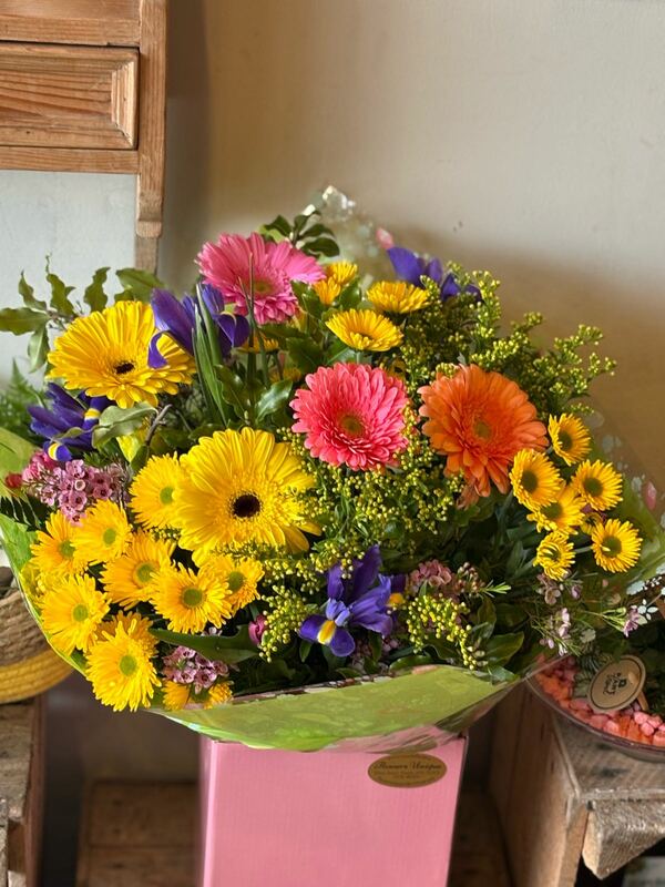 Flowers delivered to customer