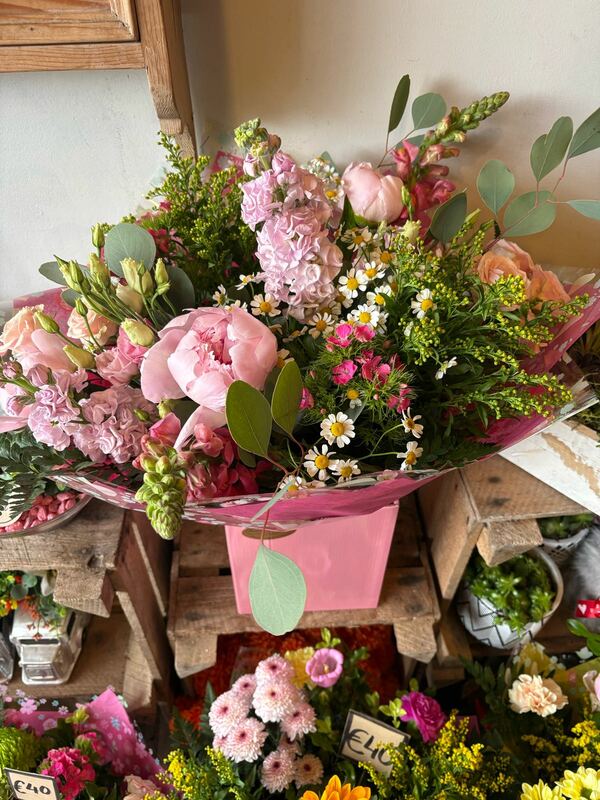 Flowers delivered to customer