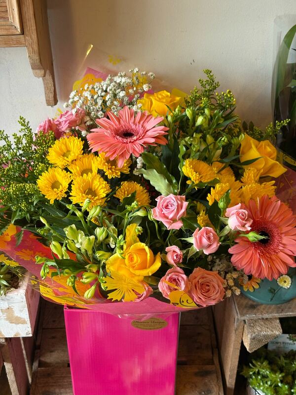 Flowers delivered to customer