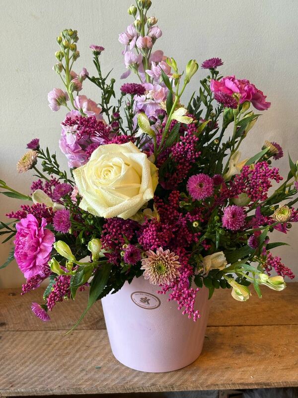 Flowers delivered to customer