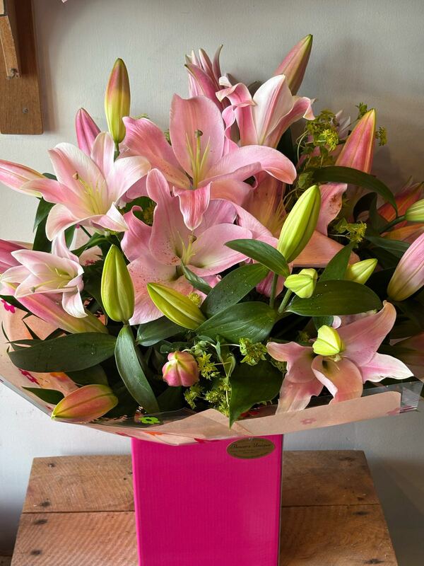 Flowers delivered to customer
