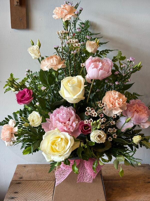 Flowers delivered to customer