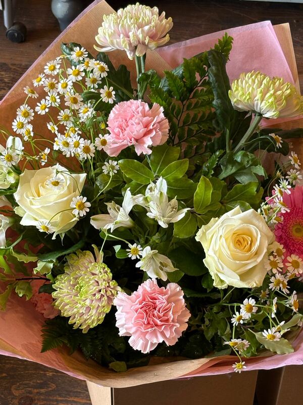 Flowers delivered to customer