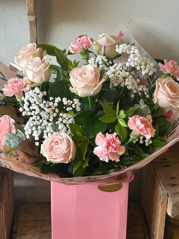 Flowers delivered to customer