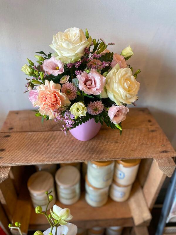 Flowers delivered to customer