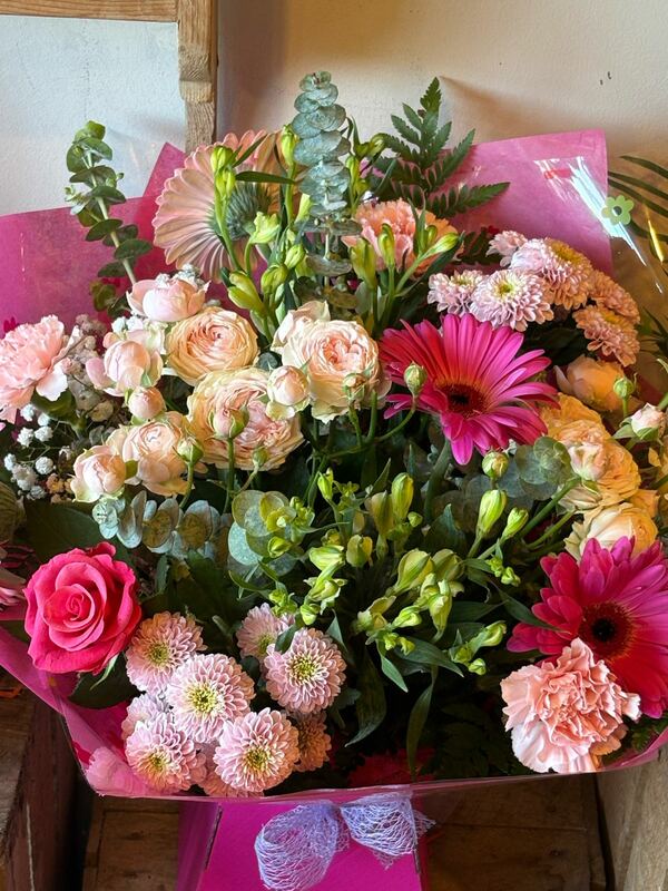 Flowers delivered to customer