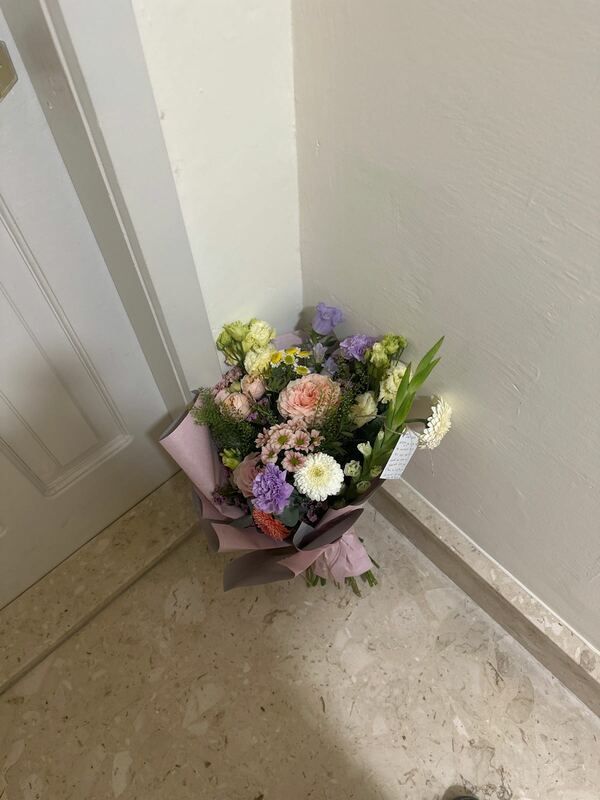 Flowers delivered to customer