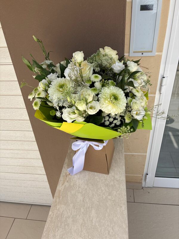 Flowers delivered to customer