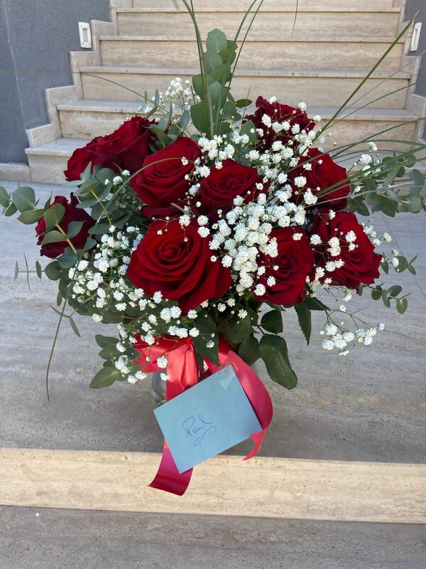 Flowers delivered to customer