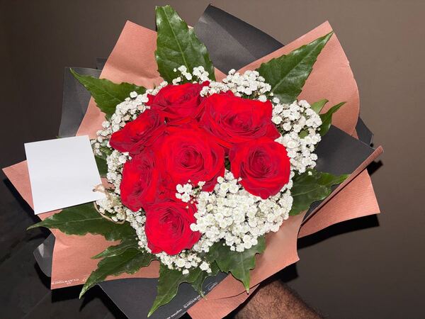 Flowers delivered to customer