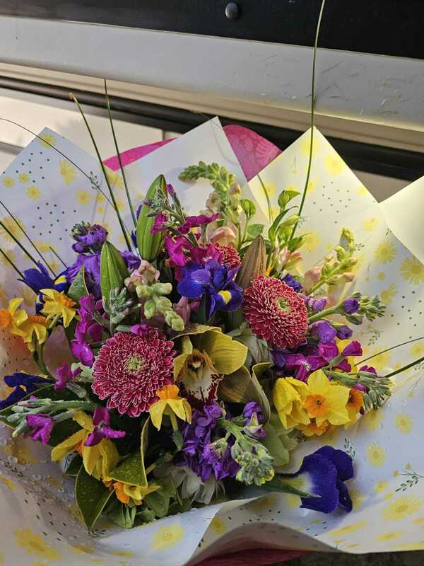 Flowers delivered to customer