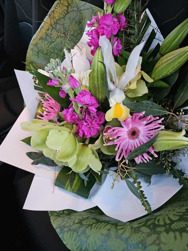 Flowers delivered to customer