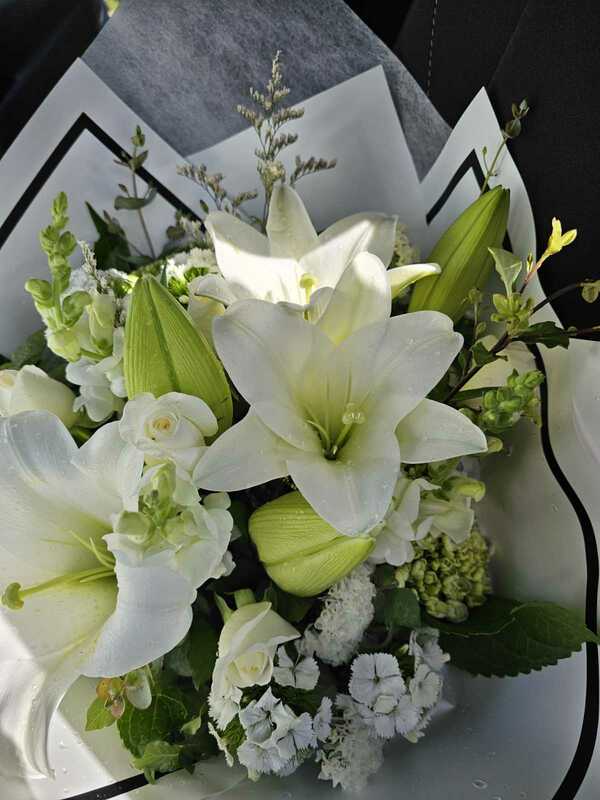 Flowers delivered to customer