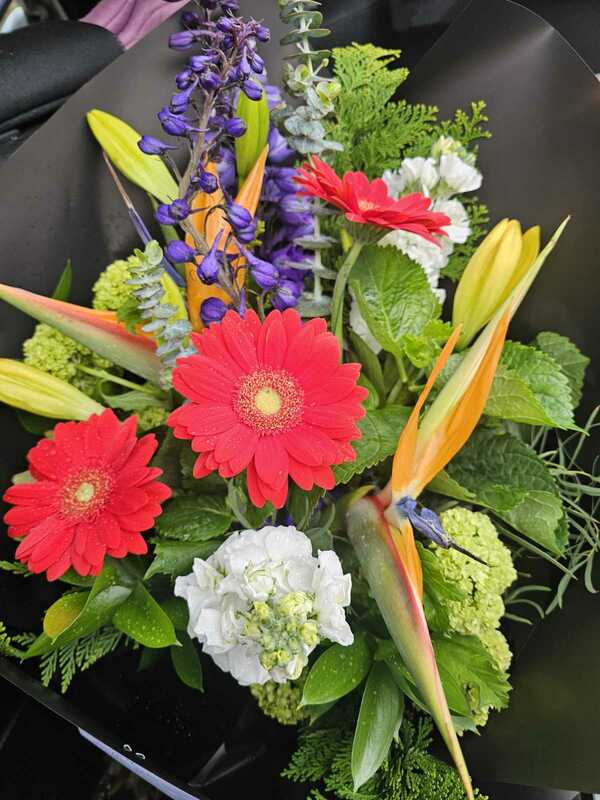 Flowers delivered to customer