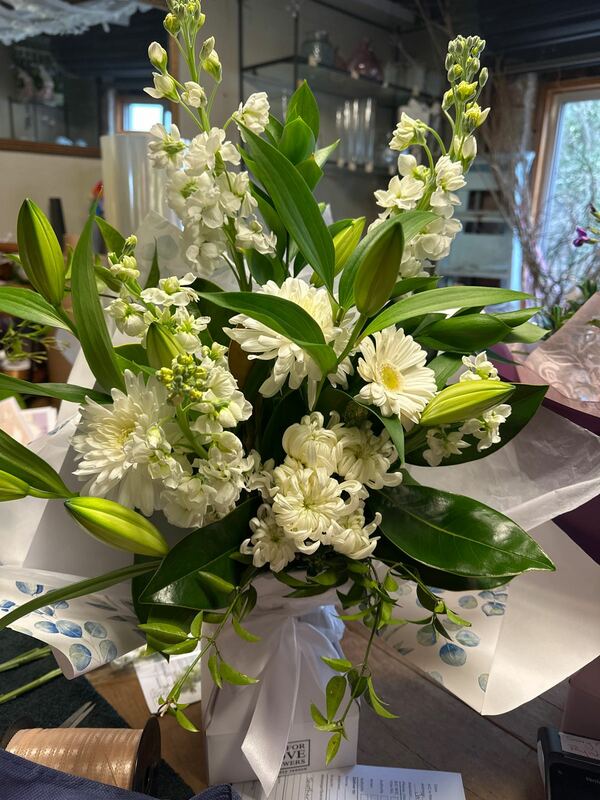 Flowers delivered to customer