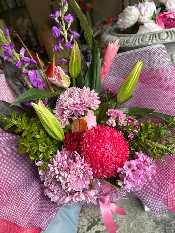Flowers delivered to customer