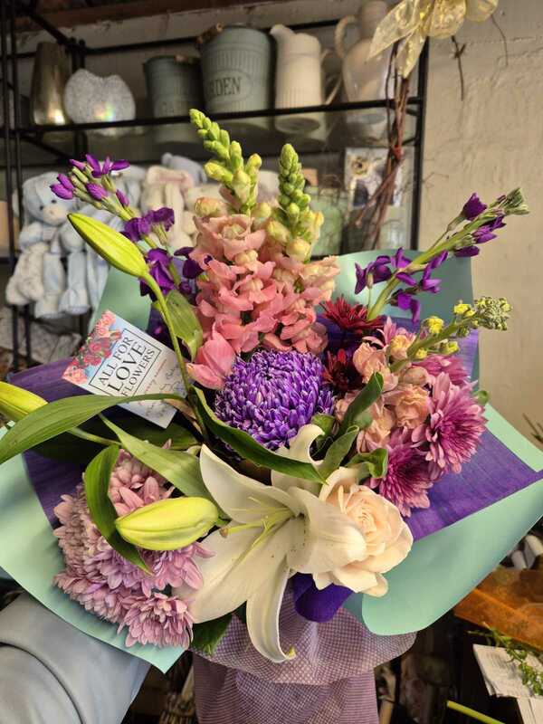 Flowers delivered to customer
