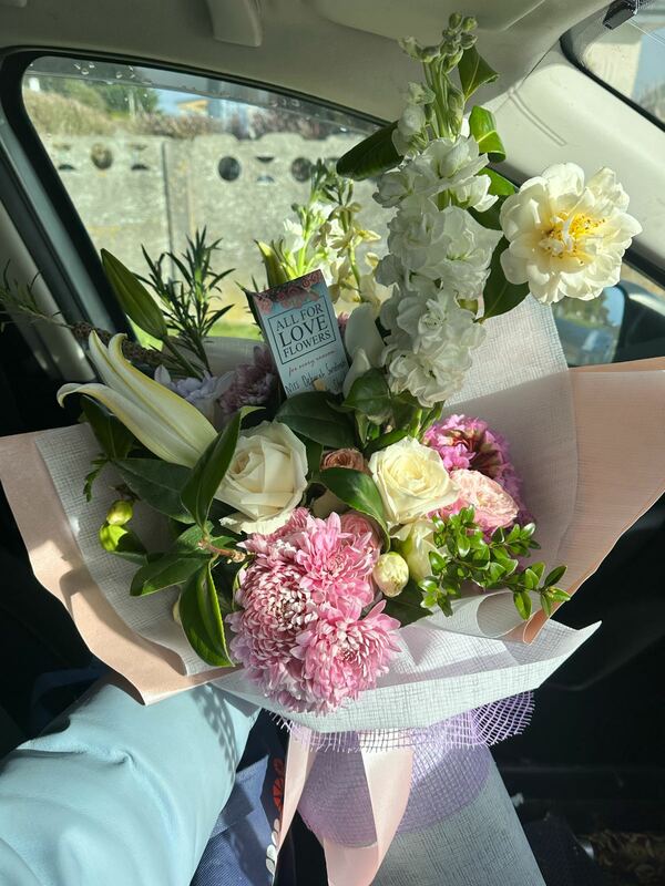 Flowers delivered to customer