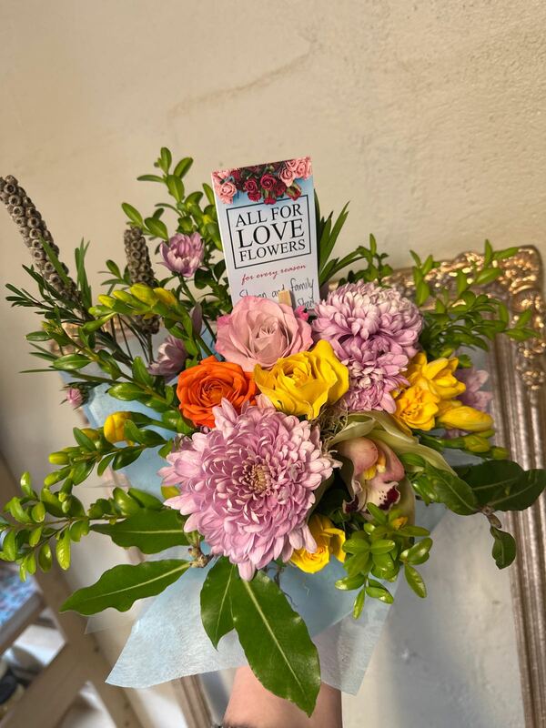 Flowers delivered to customer