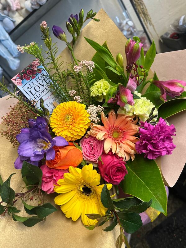 Flowers delivered to customer