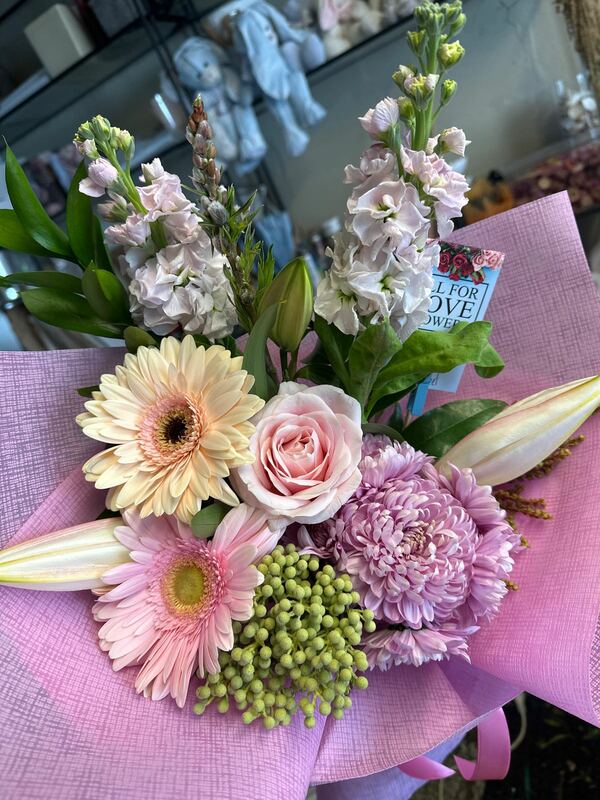 Flowers delivered to customer