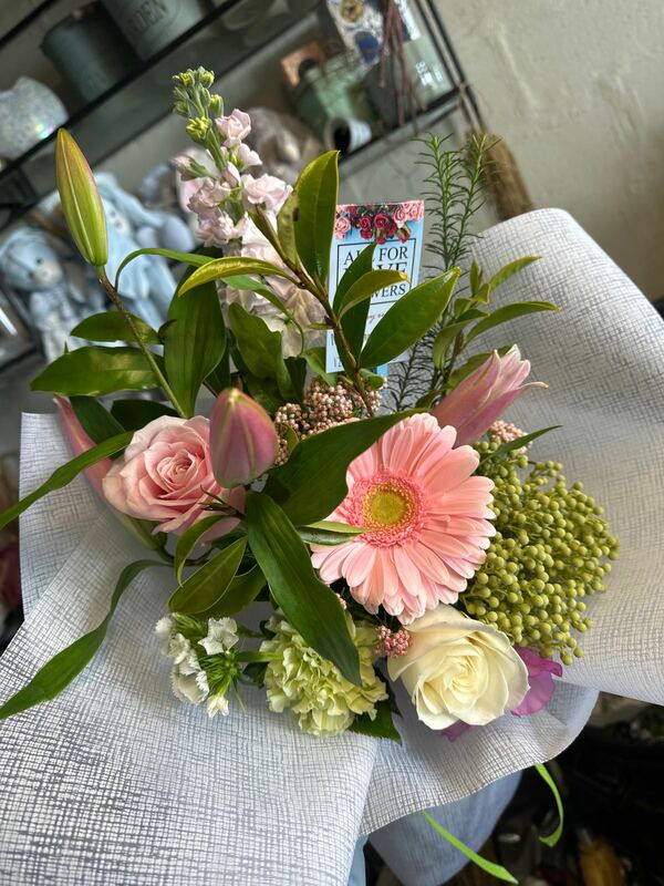 Flowers delivered to customer