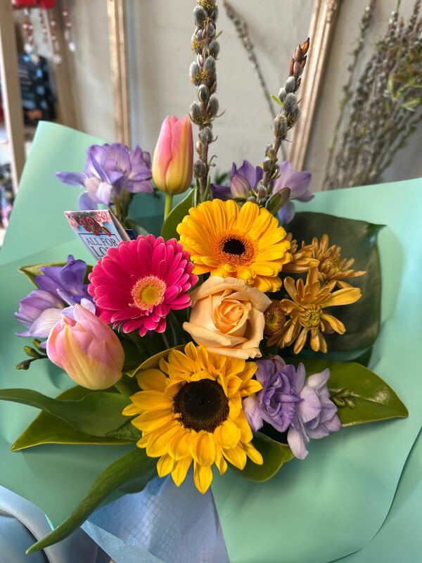 Flowers delivered to customer