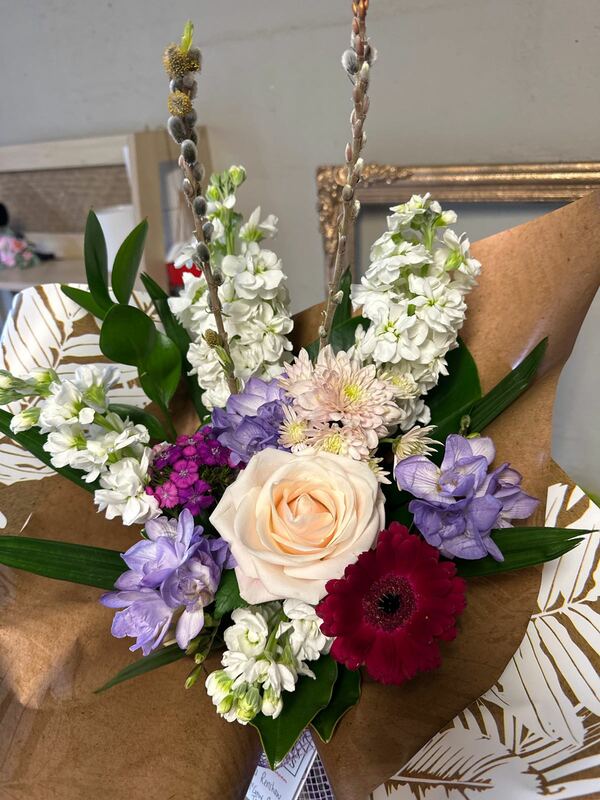 Flowers delivered to customer