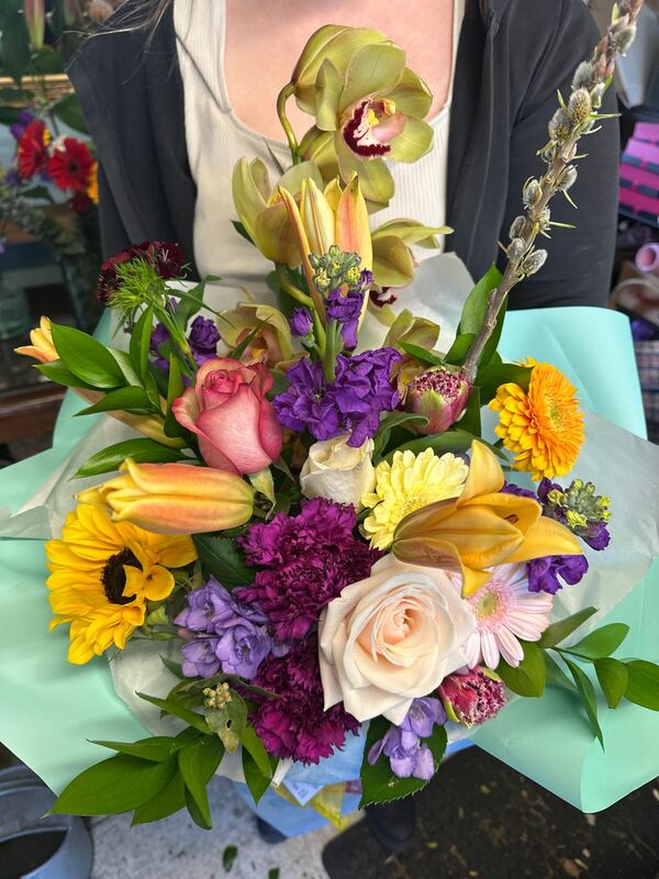Flowers delivered to customer