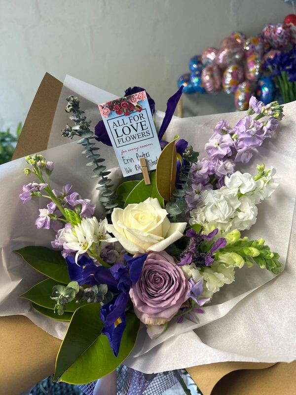 Flowers delivered to customer