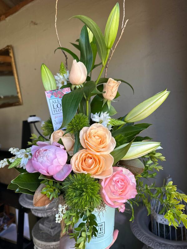 Flowers delivered to customer