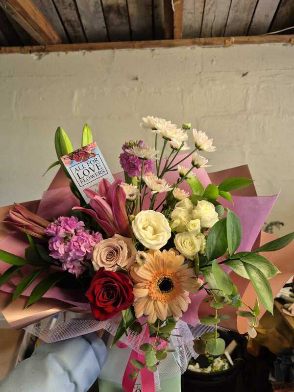 Flowers delivered to customer