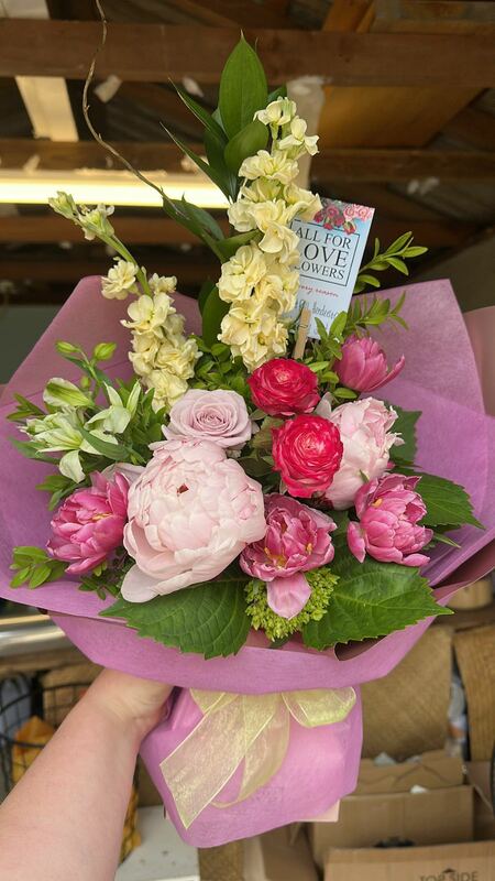 Flowers delivered to customer