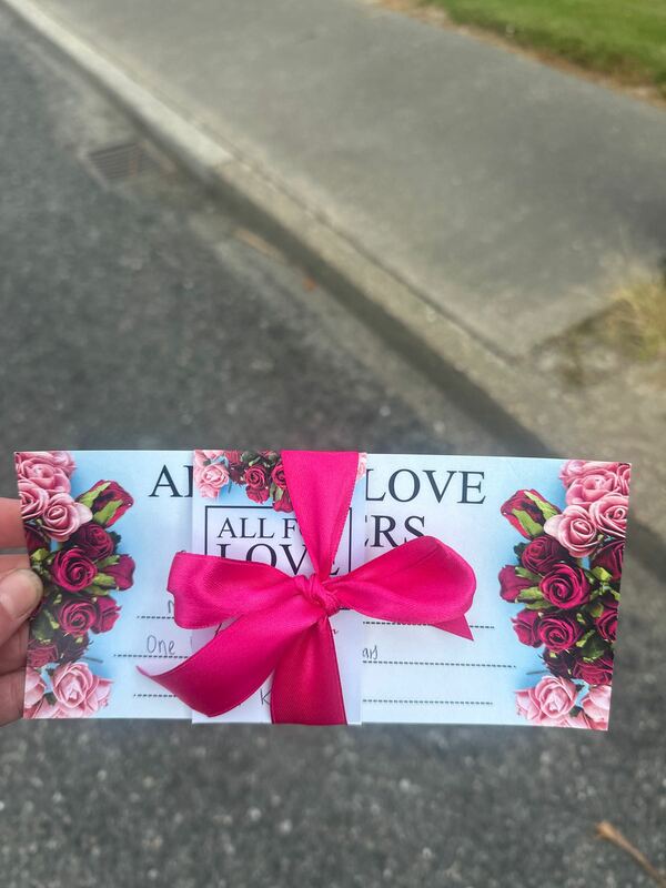 Flowers delivered to customer