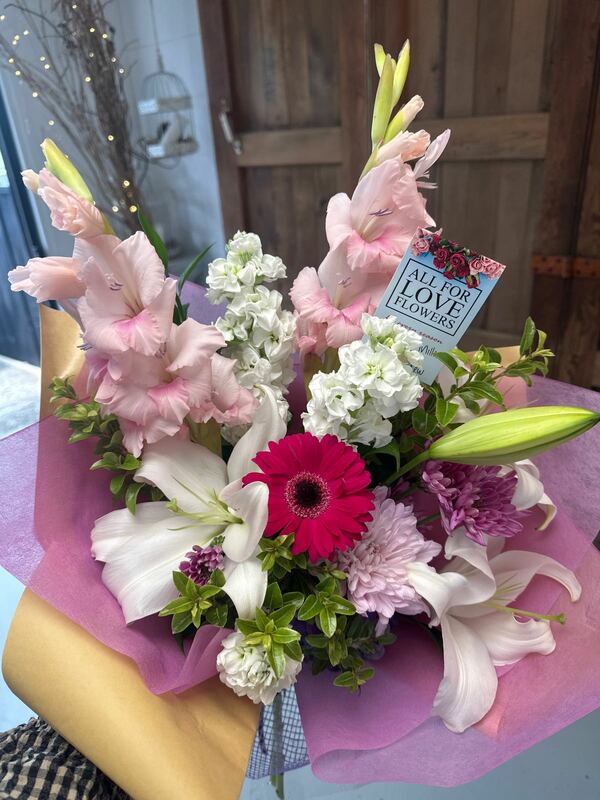 Flowers delivered to customer