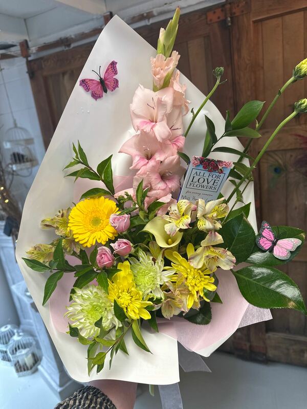 Flowers delivered to customer