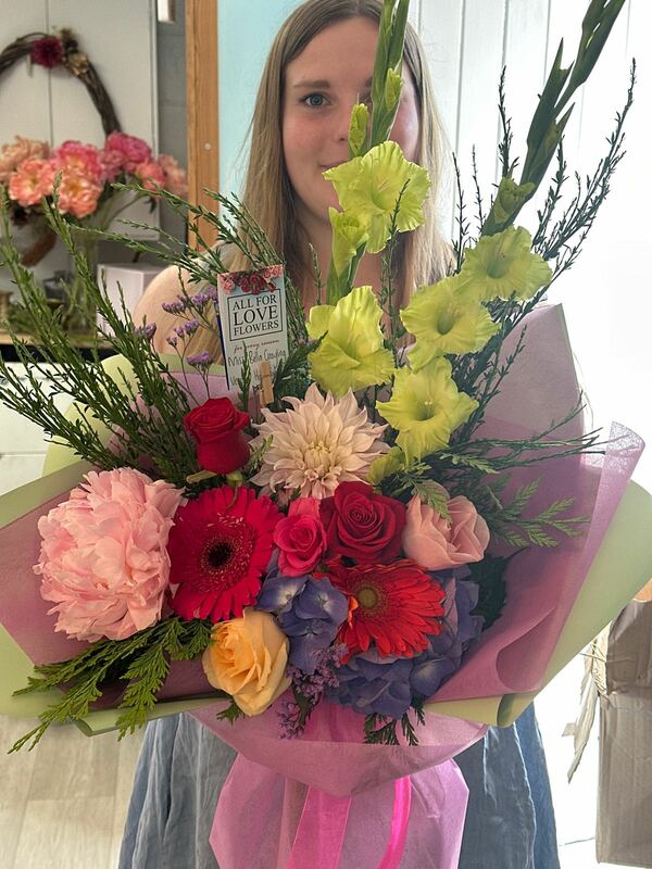 Flowers delivered to customer