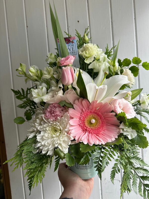 Flowers delivered to customer